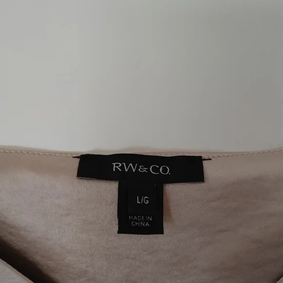 #27 RW&CO. Champagne Satin Tank ~ Size L - Picture 3 of 12